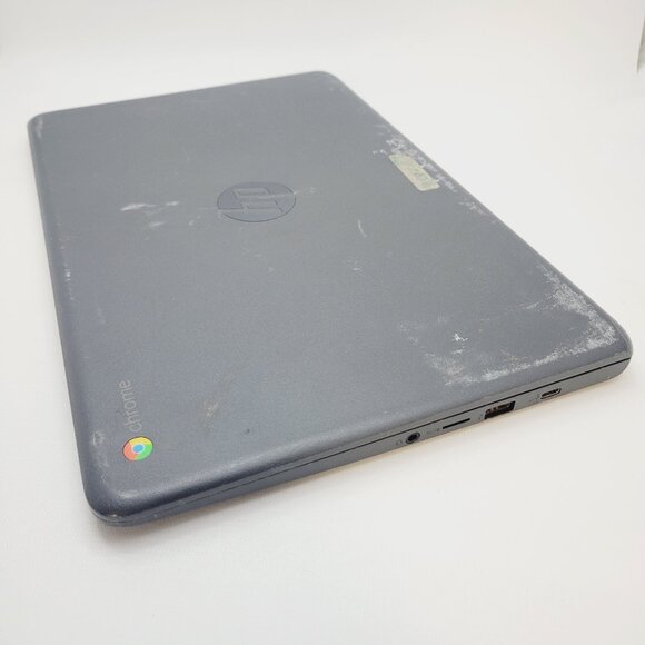 HP Laptop in Black with HP Wireless Mouse with USB Dongle Make offer!!!!! - Picture 3 of 6